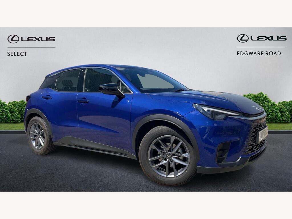 Lexus LBX
