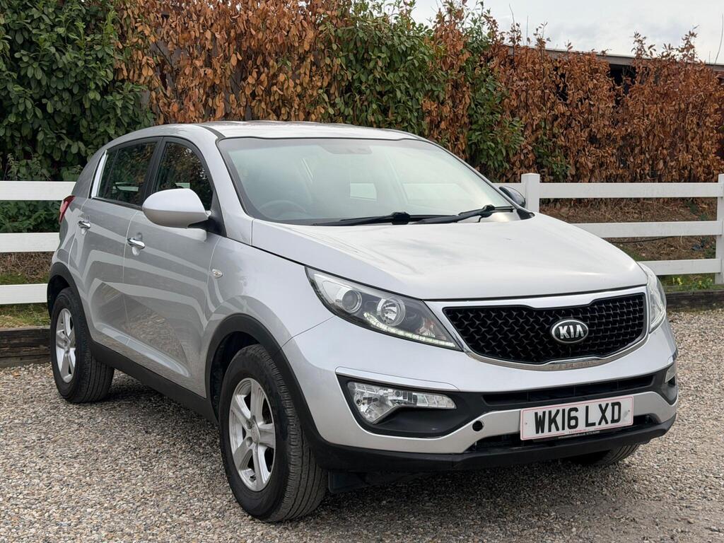 2016 Kia Sportage thumbnail 4