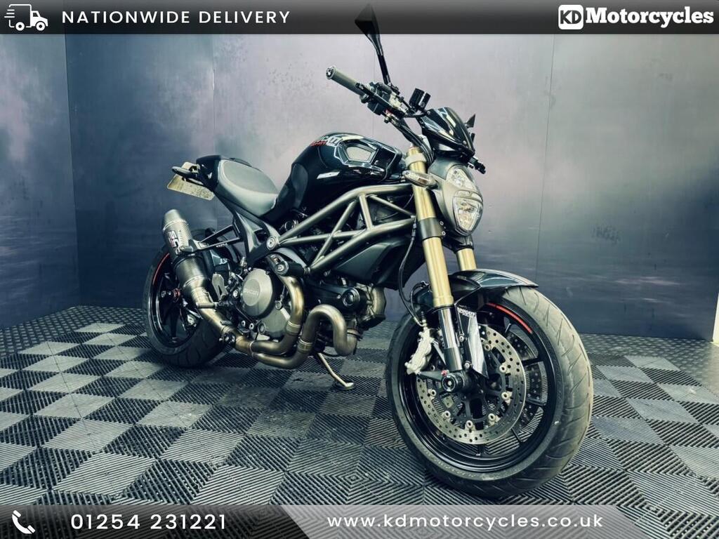 Ducati Monster 1100