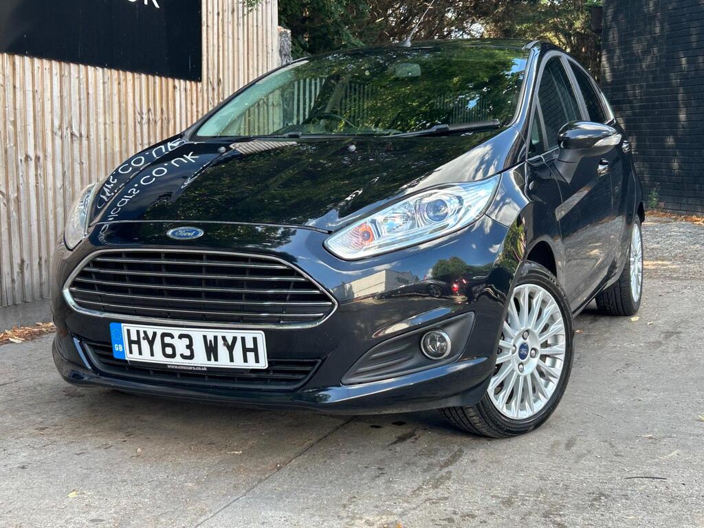 Ford Fiesta Hatchback 1.6 Titanium Powershift Euro 5 5dr