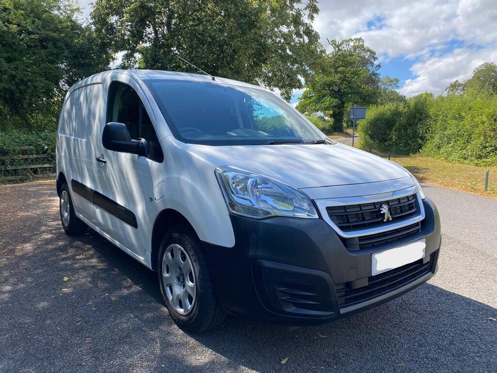 Peugeot e-Partner