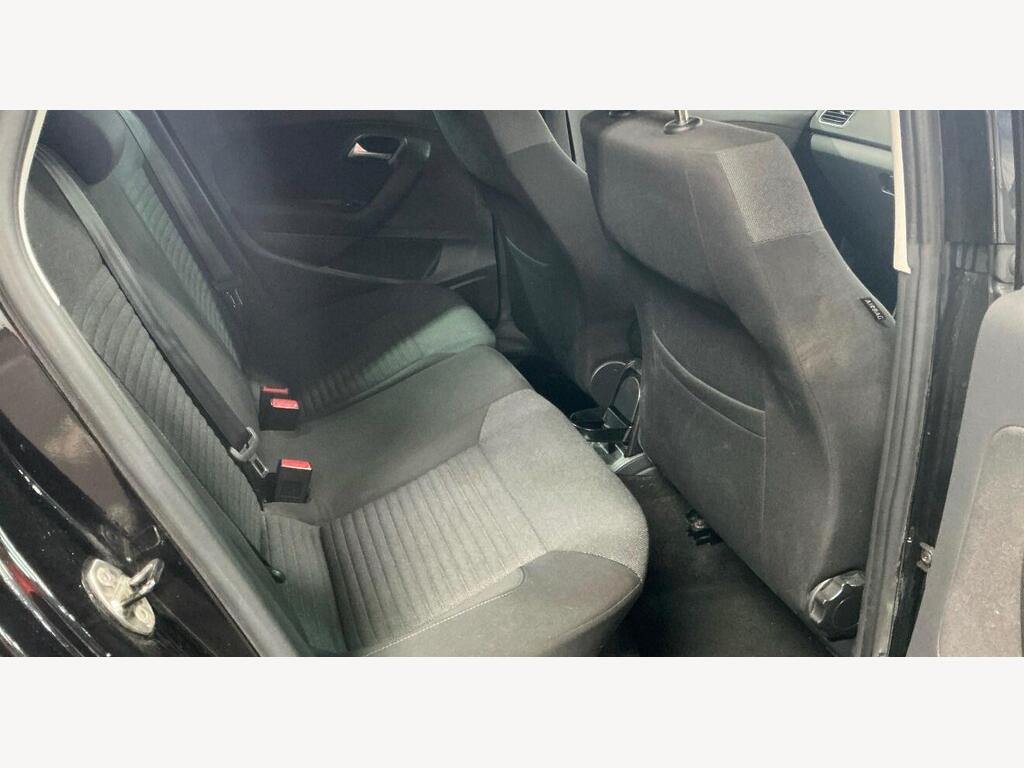 2014 Volkswagen Polo thumbnail 8