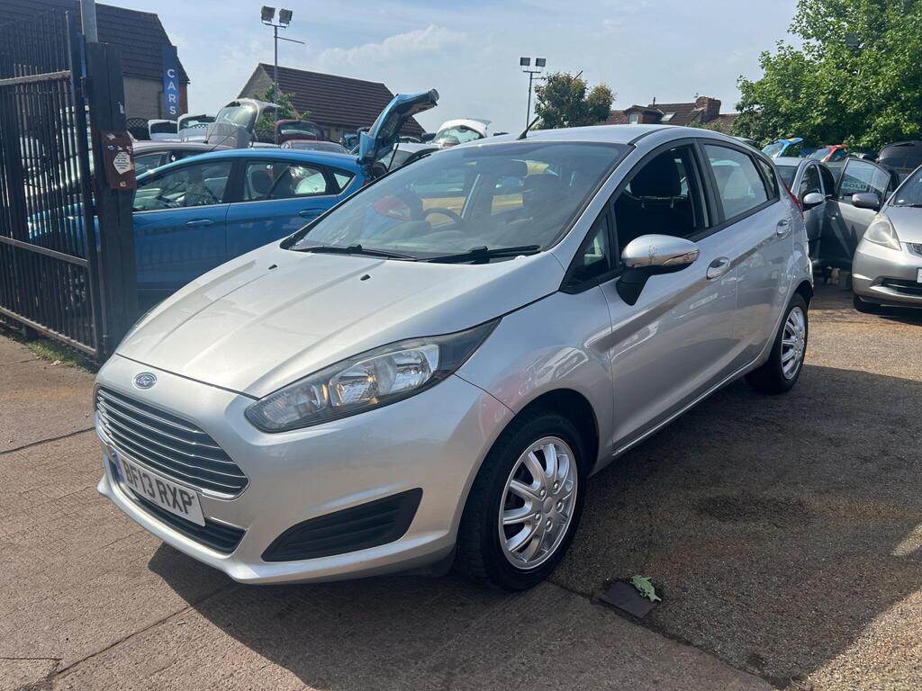 Ford Fiesta Hatchback 1.25 Style Euro 5 5dr