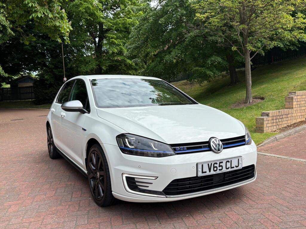 Volkswagen Golf Hatchback 1.4 TSI GTE Nav DSG Euro 6 (s/s) 5dr