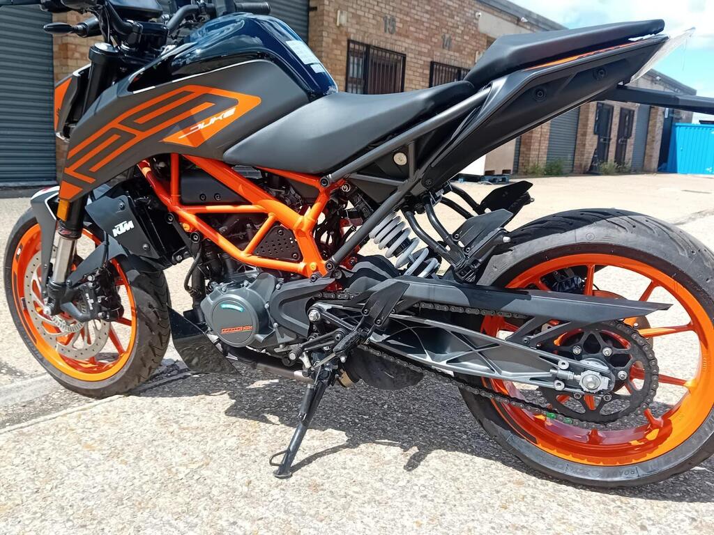 KTM 125 Duke