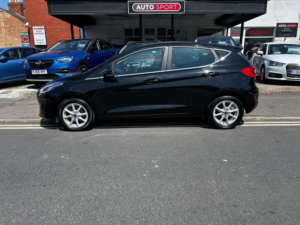 Ford Fiesta Hatchback 1.1 Ti-VCT Zetec Euro 6 (s/s) 5dr