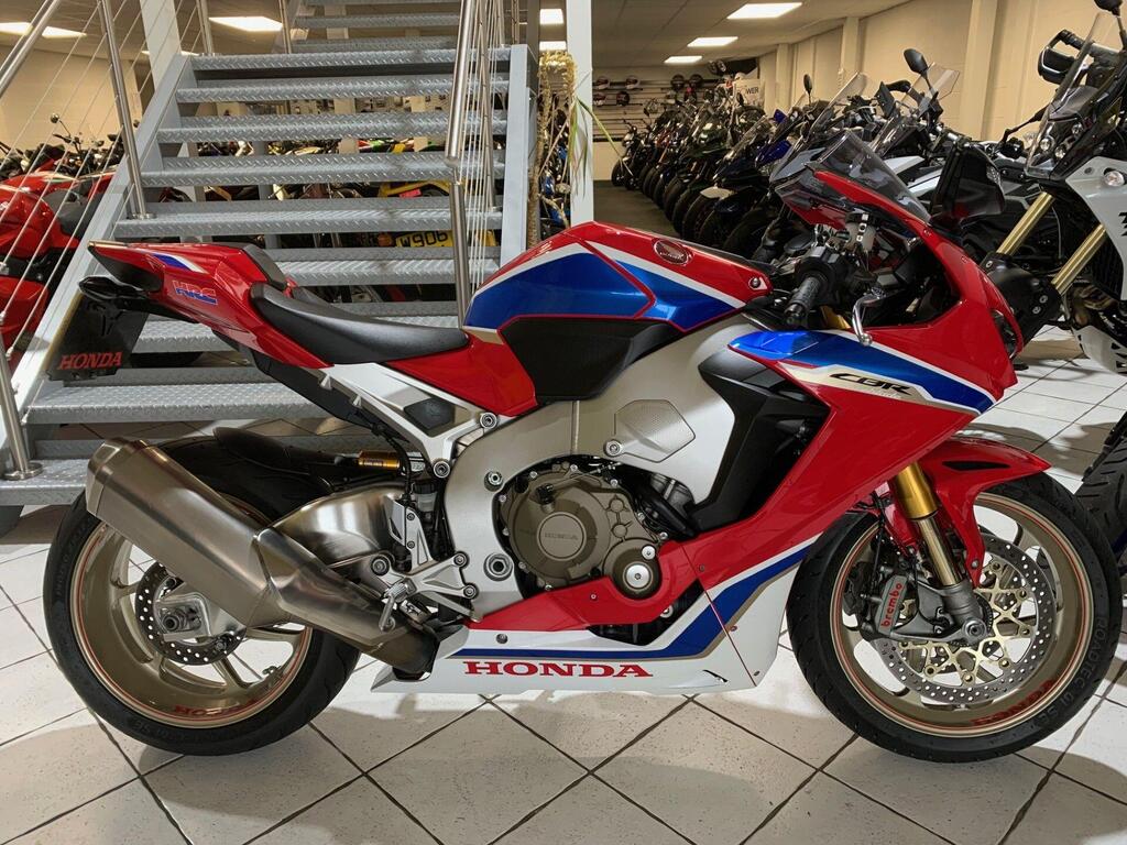 Honda CBR1000RR Fireblade SP