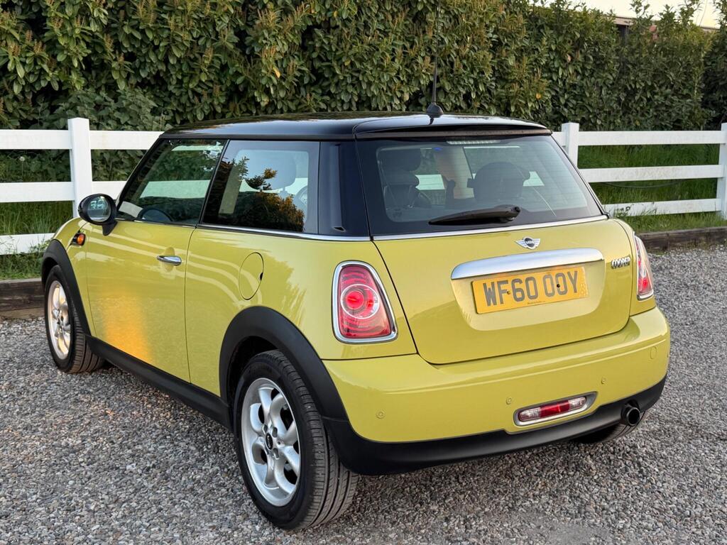 2010 MINI Hatch thumbnail 6