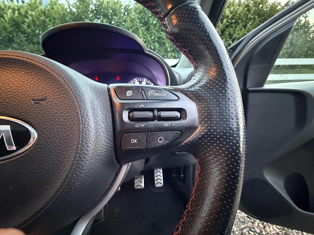 2018 Kia Picanto thumbnail 33