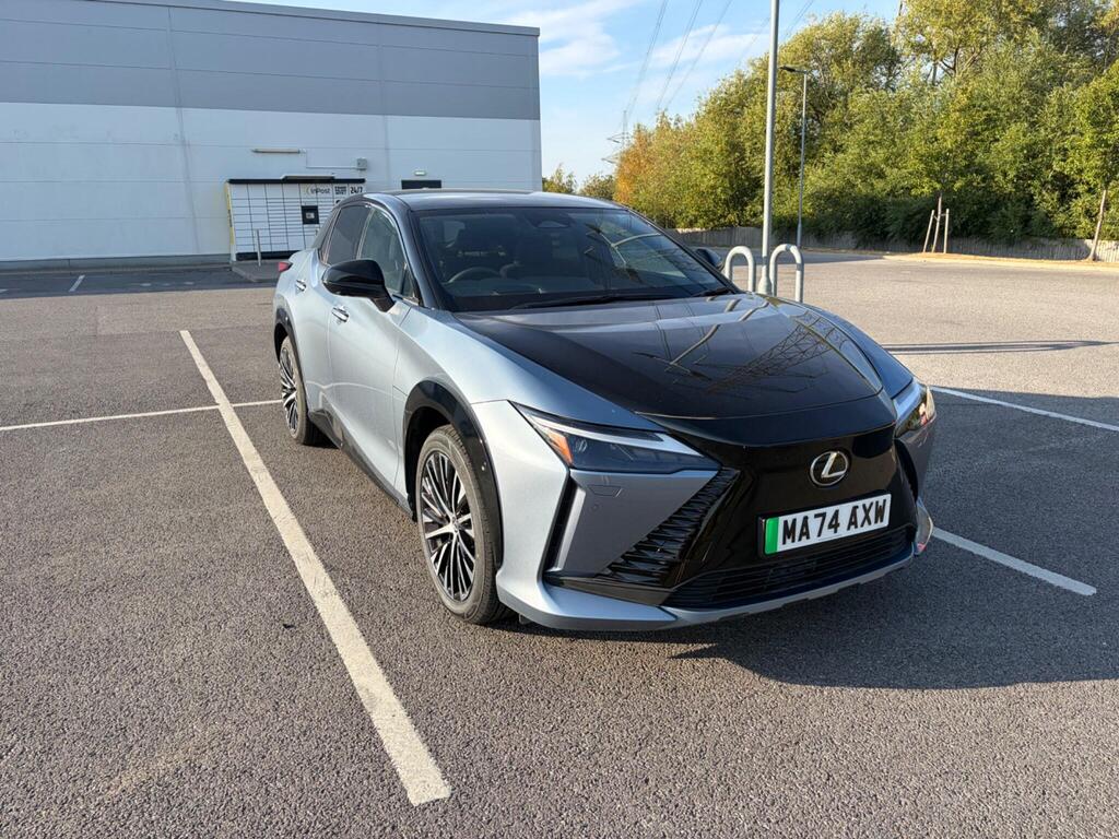 Lexus RZ