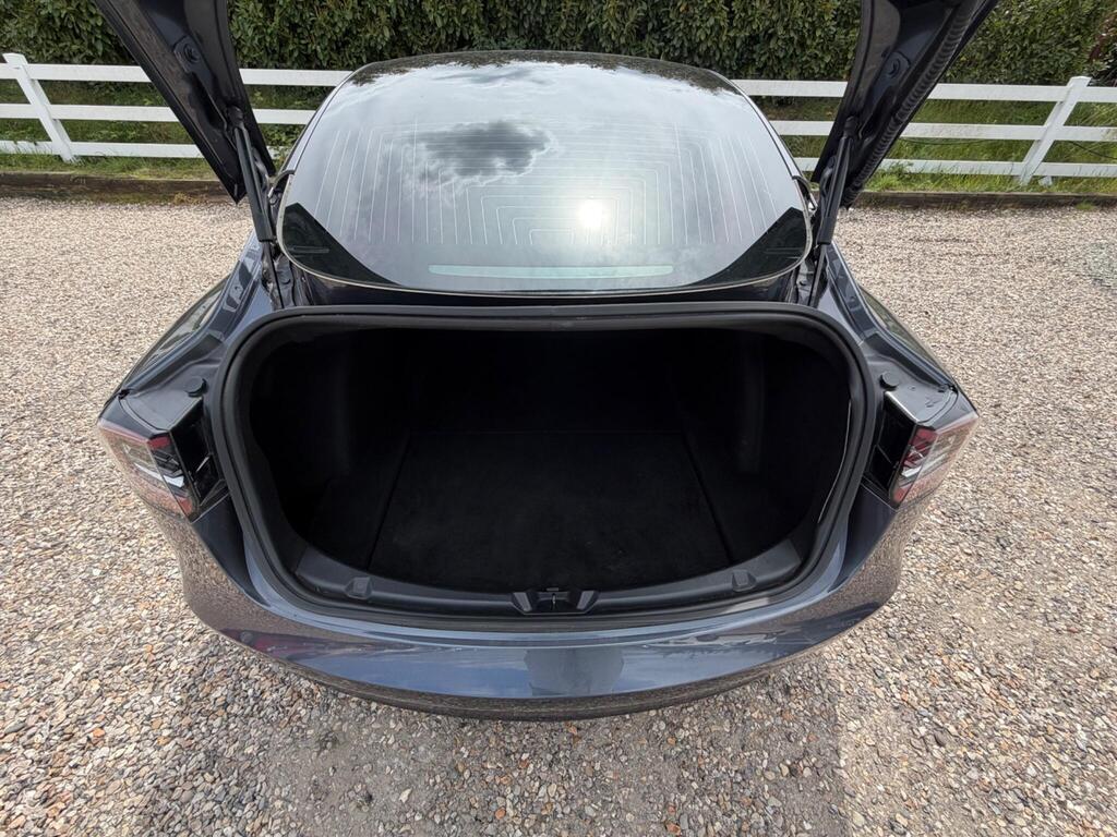 2020 Tesla Model 3 thumbnail 29