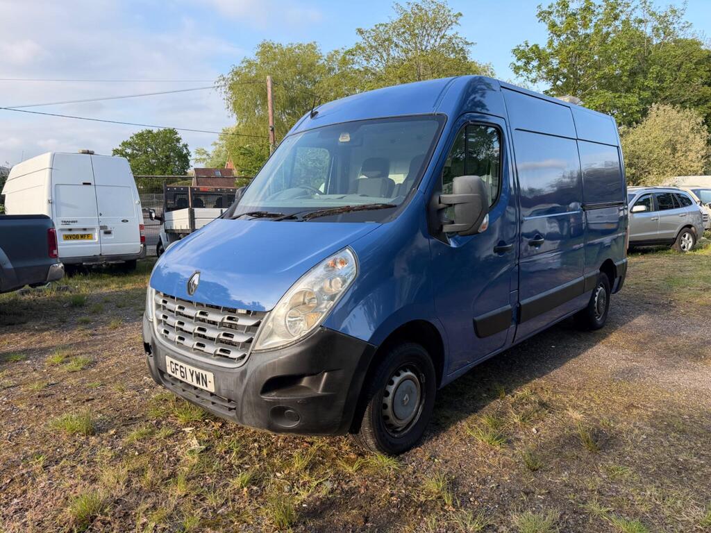 Renault Master Panel Van 2.3 dCi 35 FWD MWB Medium Roof Euro 5 5dr