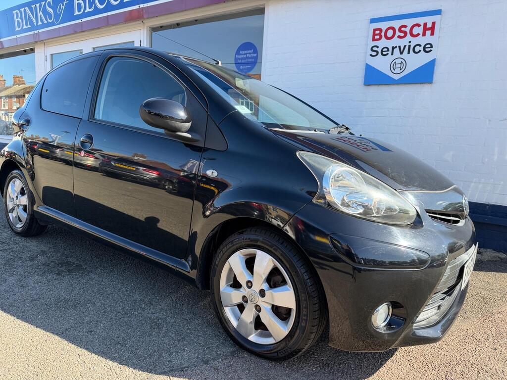 Toyota AYGO Hatchback 1.0 VVT-i Fire Euro 5 5dr