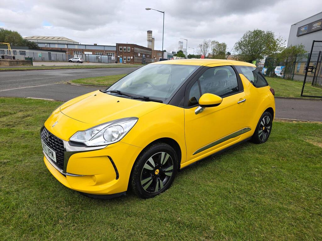 DS AUTOMOBILES DS 3 Hatchback 1.2 PureTech Chic Euro 6 3dr