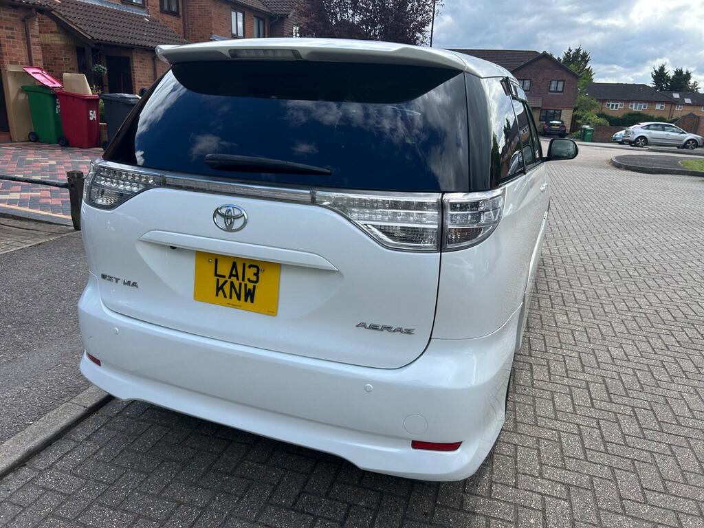 Toyota Estima Aeras G