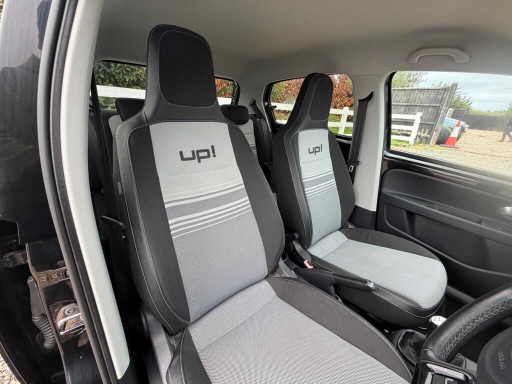 2012 Volkswagen up! thumbnail 17
