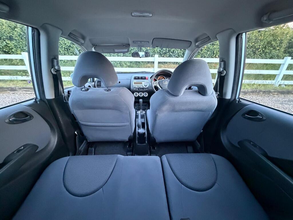 2005 Honda Jazz thumbnail 17