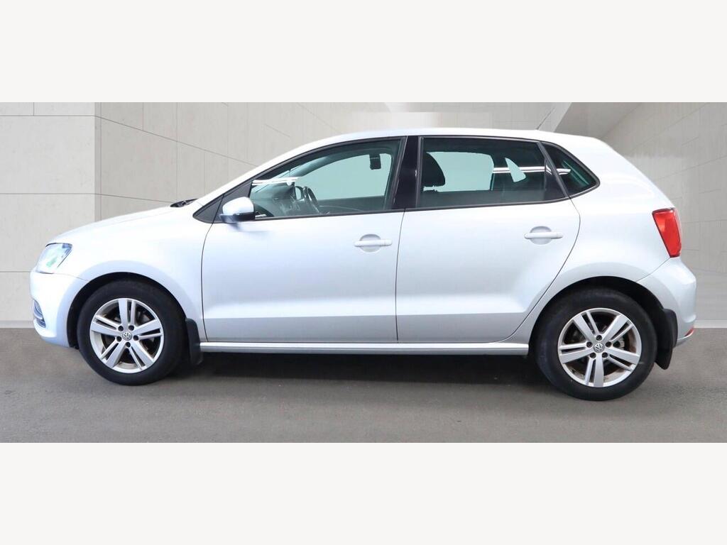 2016 Volkswagen Polo thumbnail 5