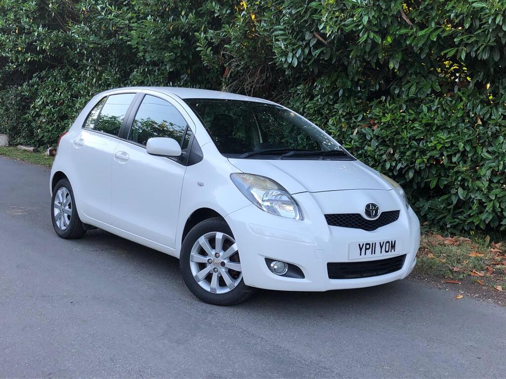 Toyota Yaris Hatchback 1.33 Dual VVT-i T Spirit Euro 5 (s/s) 5dr