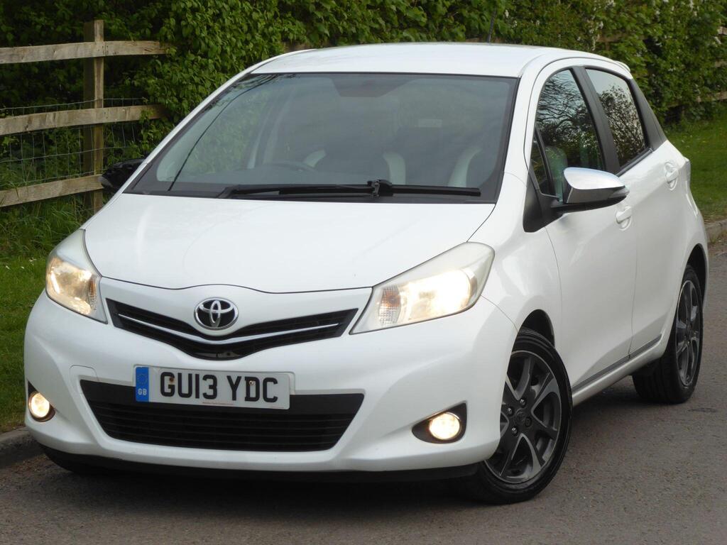 Toyota Yaris Hatchback 1.33 Dual VVT-i Trend Euro 5 5dr