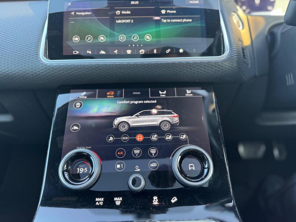 Land Rover Range Rover Velar 2.0 D240 R-Dynamic S Auto 4WD Euro 6 (s/s) 5dr thumbnail 33