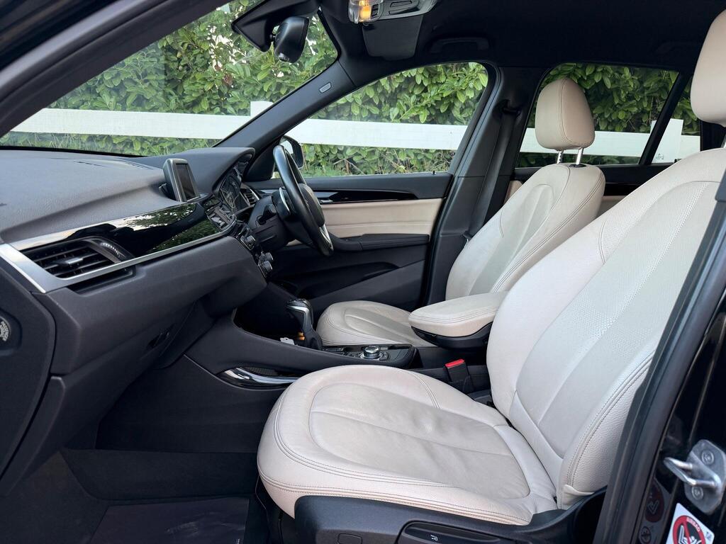 2015 BMW X1 thumbnail 40