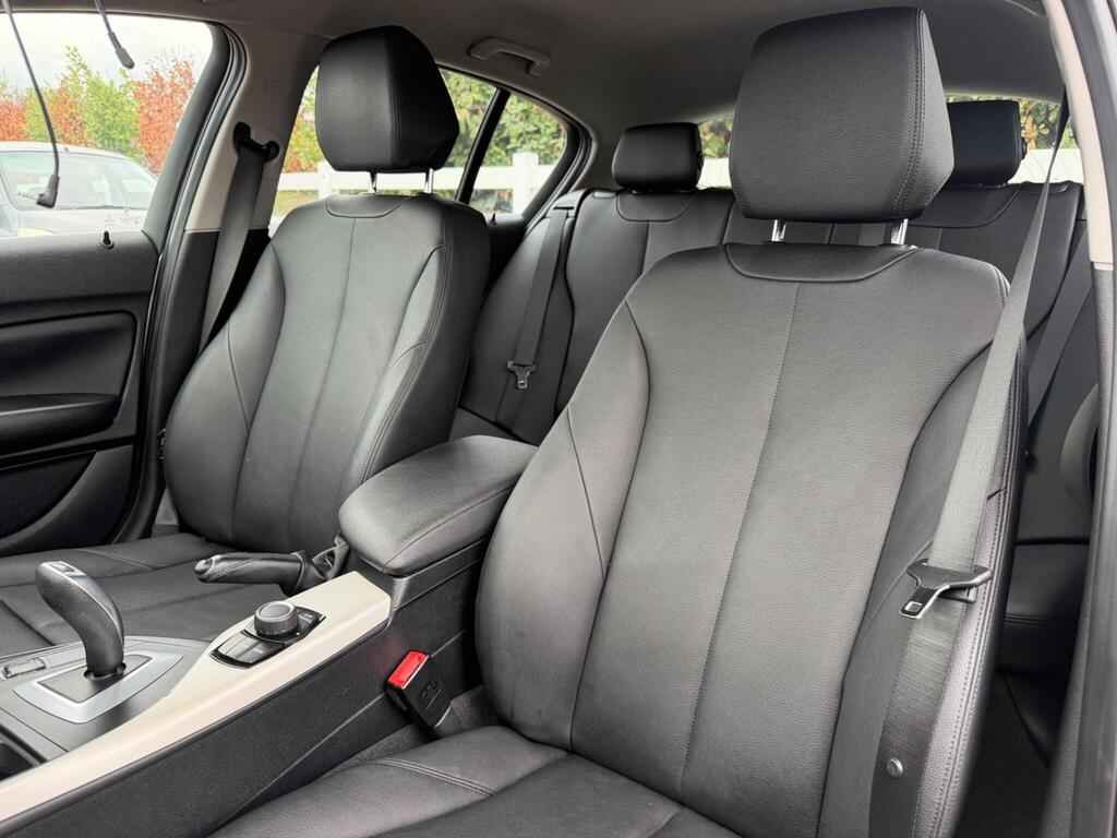 2016 BMW 1 Series thumbnail 61