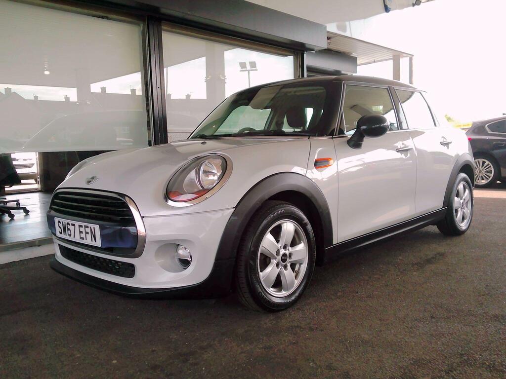 MINI Hatch Hatchback 1.5 Cooper Euro 6 (s/s) 5dr