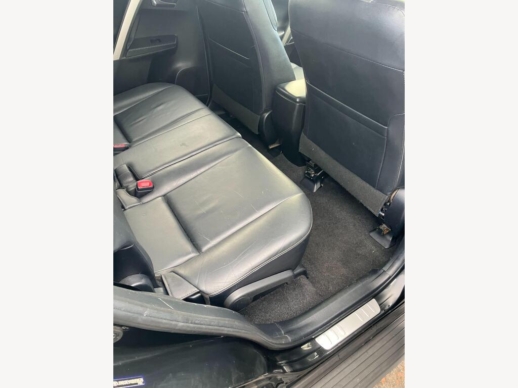 Toyota RAV4 SUV 2.2 D-4D Invincible 4WD Euro 5 5dr