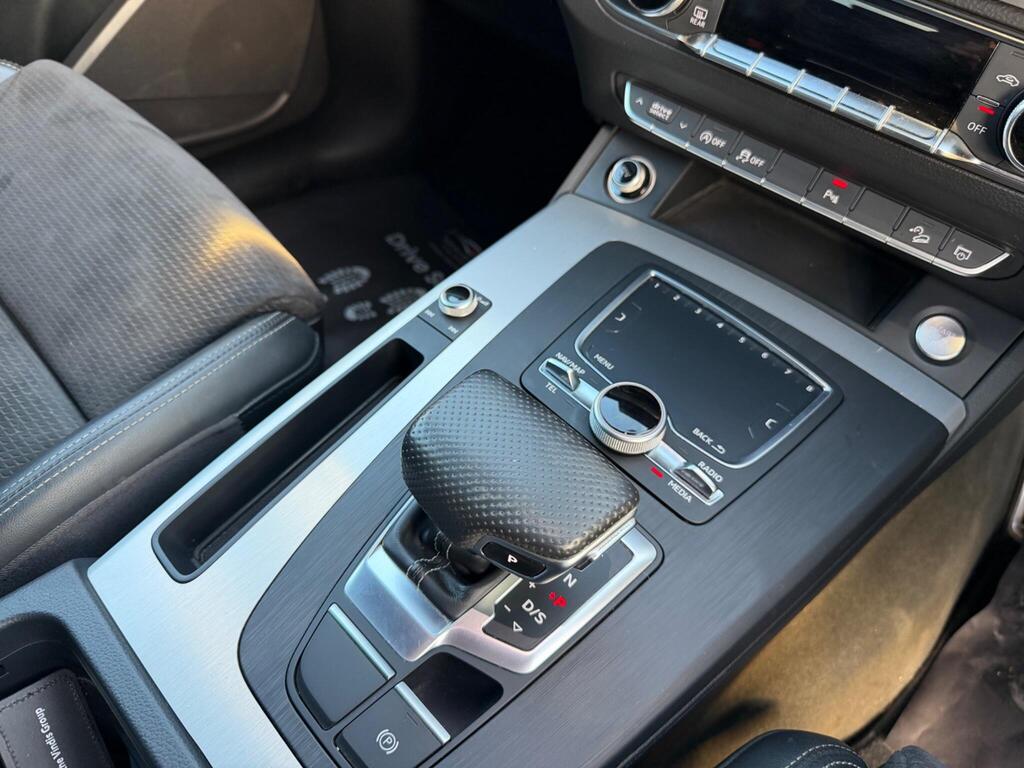2017 Audi Q5 thumbnail 15