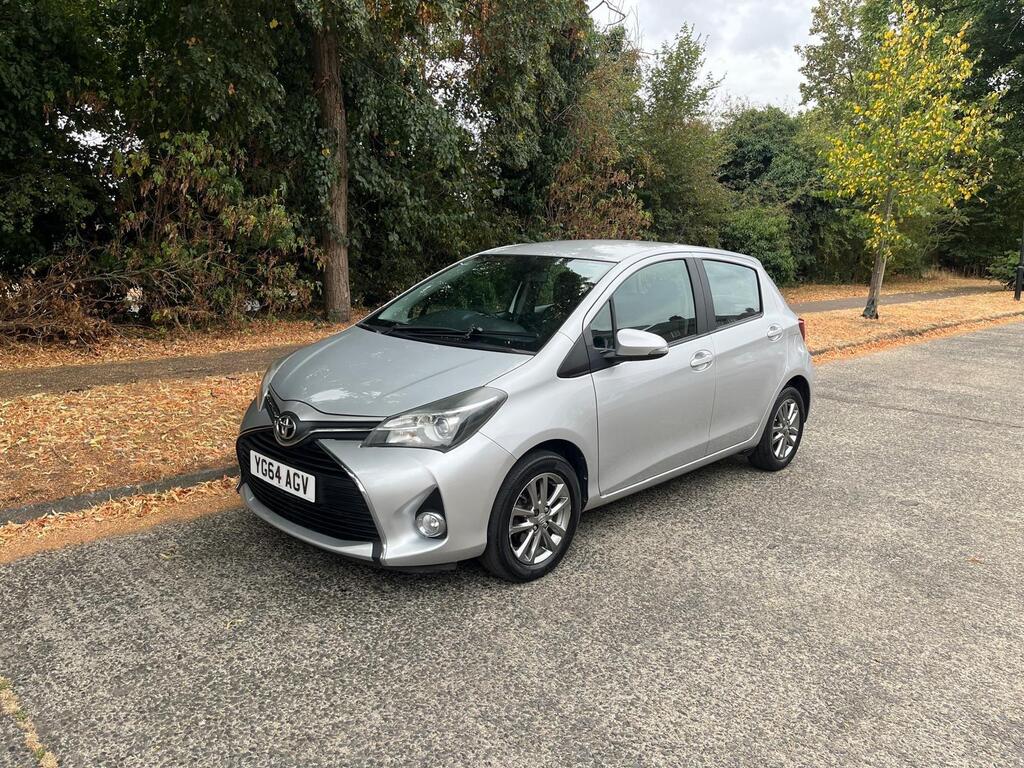 Toyota Yaris Hatchback 1.33 Dual VVT-i Icon Multidrive S Euro 5 5dr