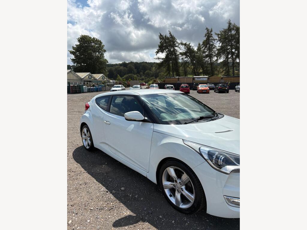 Hyundai Veloster