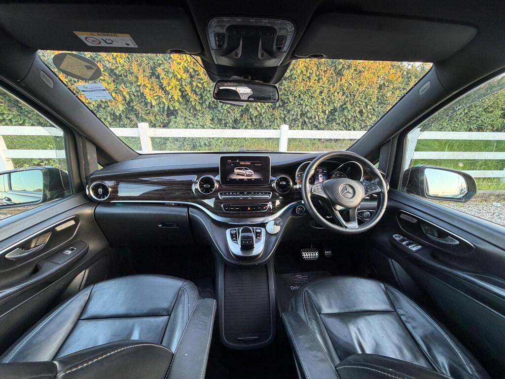 2019 Mercedes-Benz V Class thumbnail 16