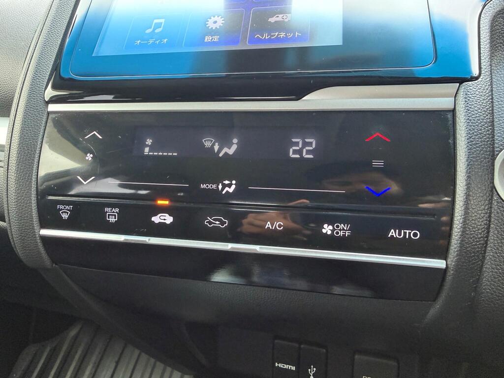2014 Honda Jazz thumbnail 29