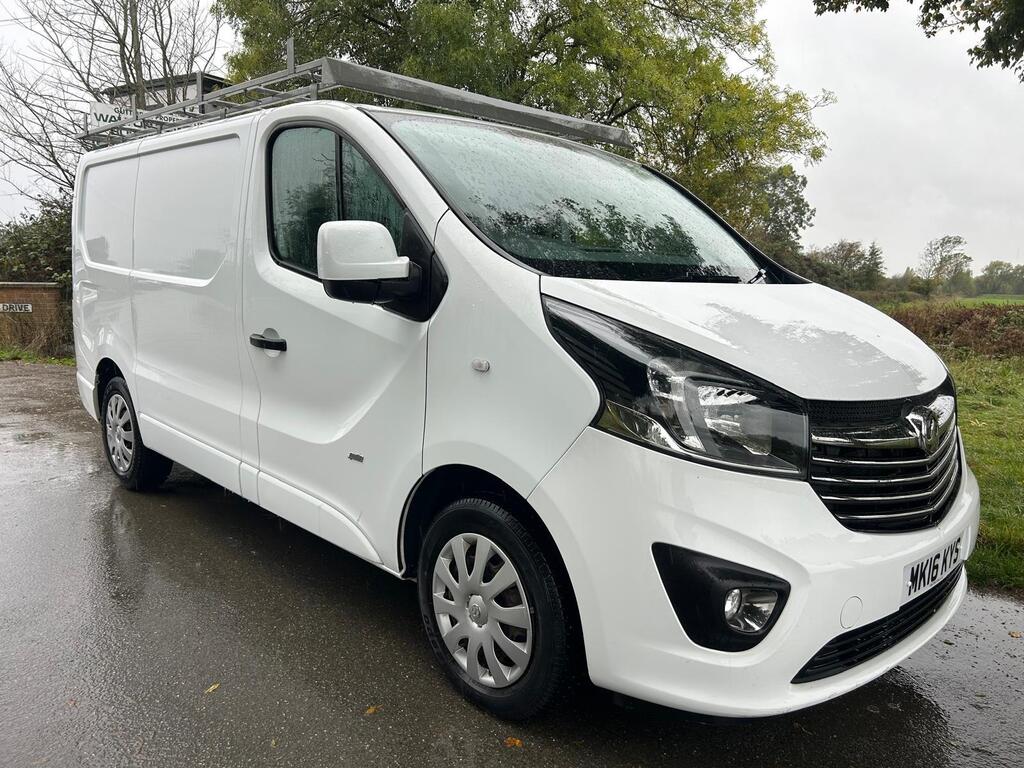 Vauxhall Vivaro Panel Van 1.6 CDTi 2700 BiTurbo ecoFLEX Sportive L1 H1 Euro 5 (s/s) 5dr