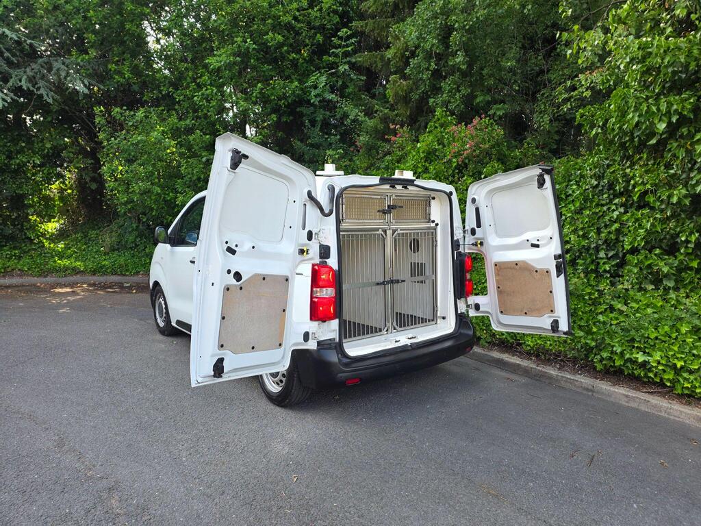 Citroen Dispatch Combi Van 1000 1.6BHDI 95 ENTERPRISE L1 H1 DOG VAN