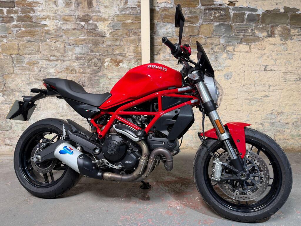 Ducati Monster 797