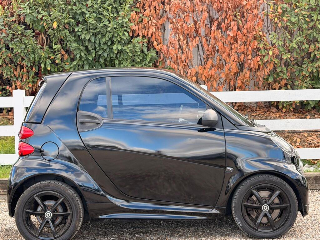 2014 Smart fortwo thumbnail 16
