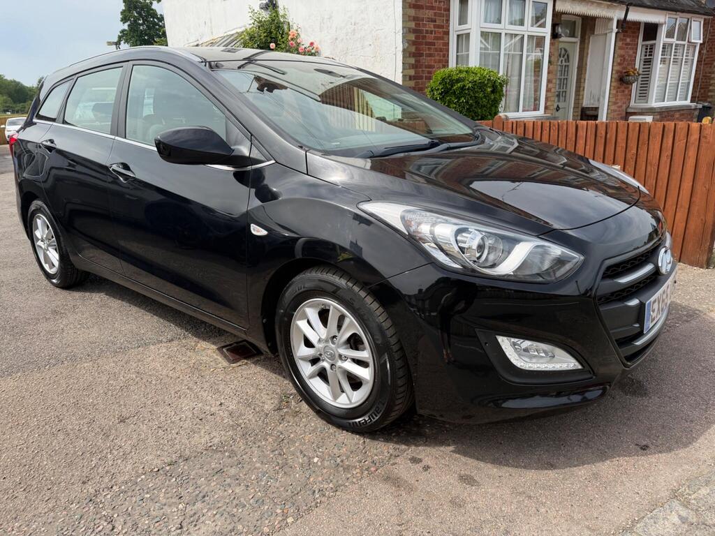 Hyundai i30 Estate 1.6 CRDi Blue Drive SE Tourer Euro 6 (s/s) 5dr