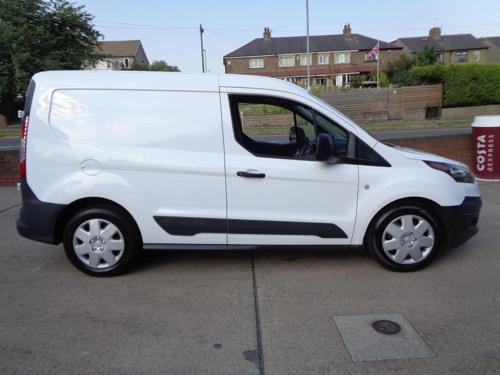 Ford Transit Connect Panel Van 1.5 TDCi 200 L1 H1 5dr