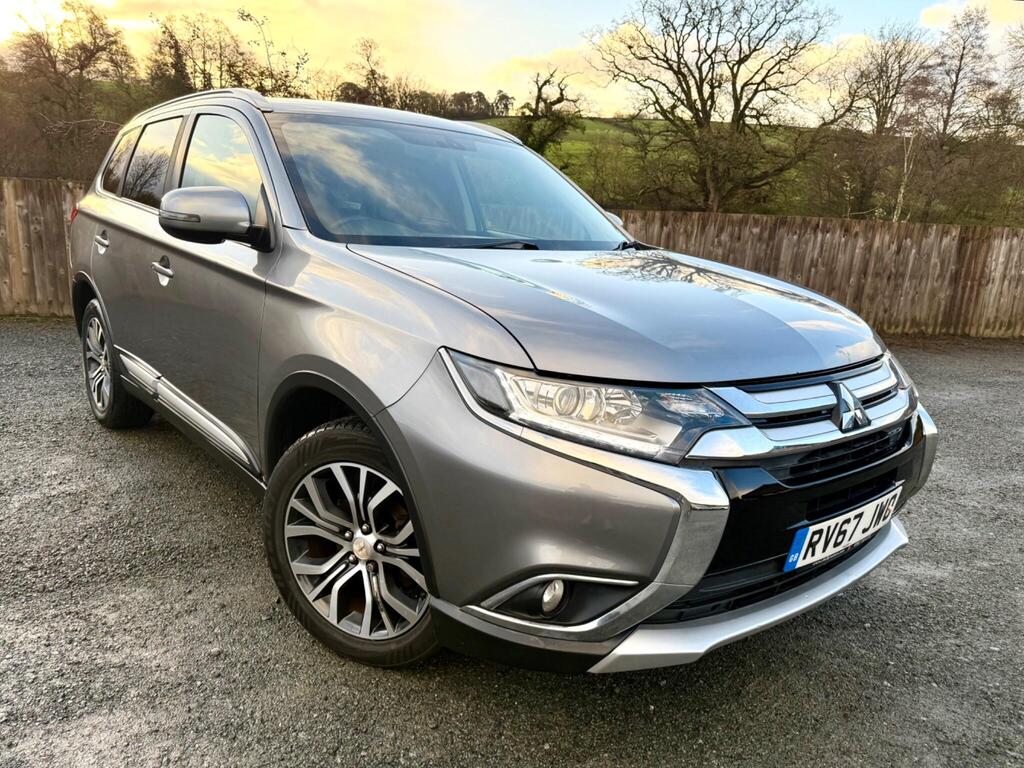 Mitsubishi Outlander SUV 2.2 DI-D 3 4WD Euro 6 (s/s) 5dr