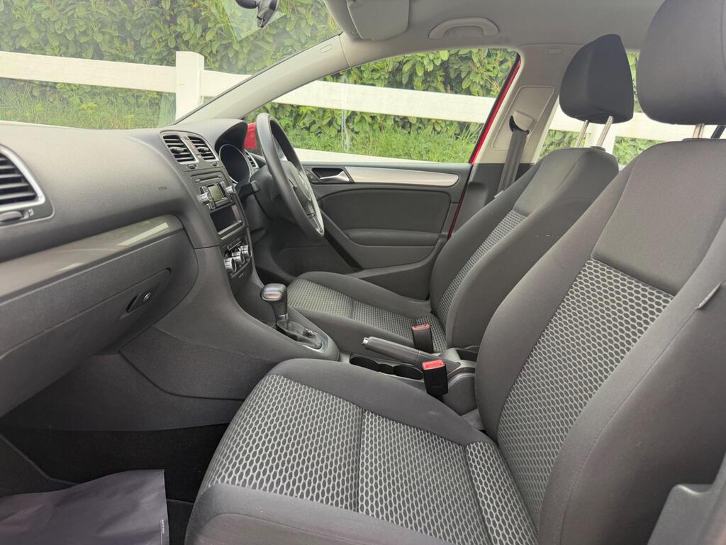 2010 Volkswagen Golf thumbnail 26