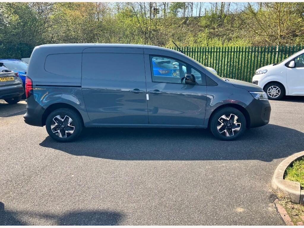 Nissan Townstar Panel Van 45kWh Tekna Auto L2 6dr
