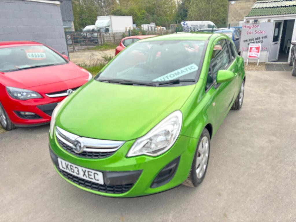 Vauxhall Corsa Hatchback 1.4 16V Exclusiv Auto Euro 5 3dr