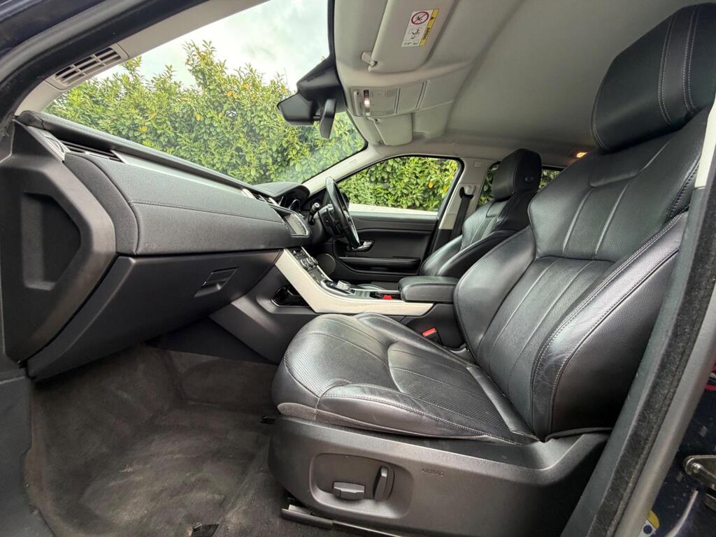 2015 Land Rover Range Rover Evoque thumbnail 34