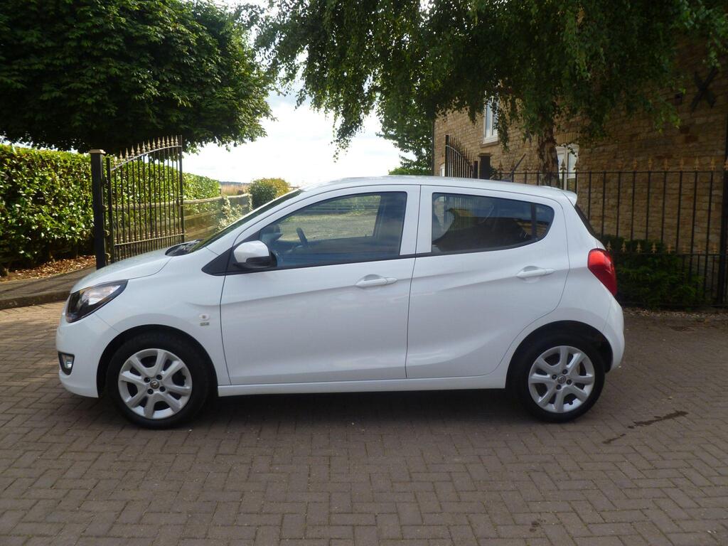 Vauxhall Viva Hatchback 1.0i SE Euro 6 5dr (a/c)