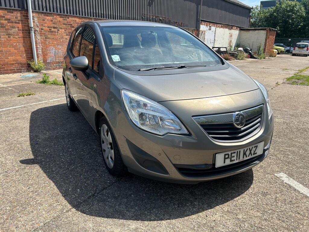 Vauxhall Meriva MPV 1.7 CDTi Exclusiv Auto Euro 5 5dr