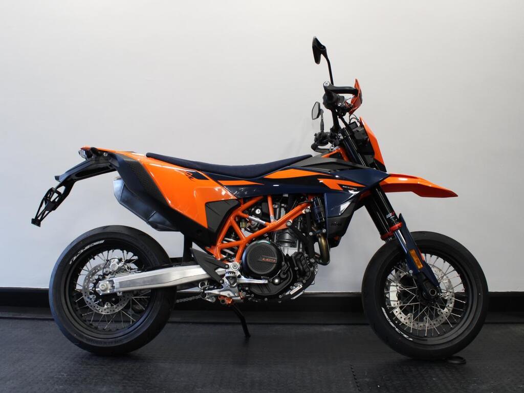 KTM 690 SMC R