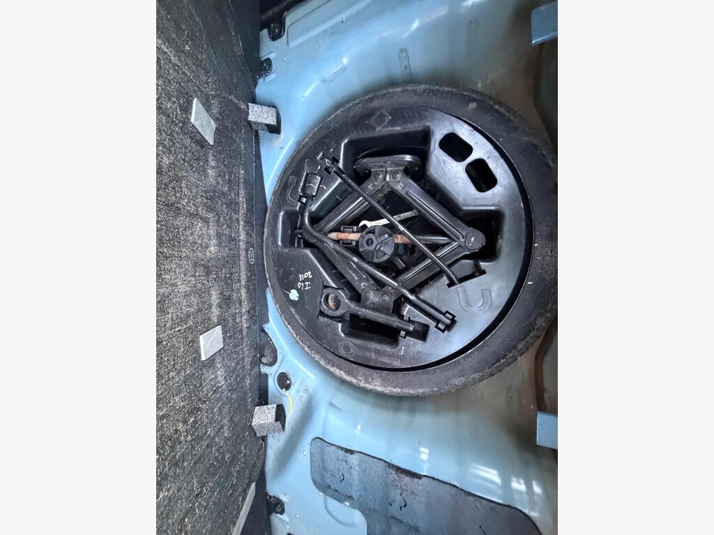 2011 Kia Picanto thumbnail 26