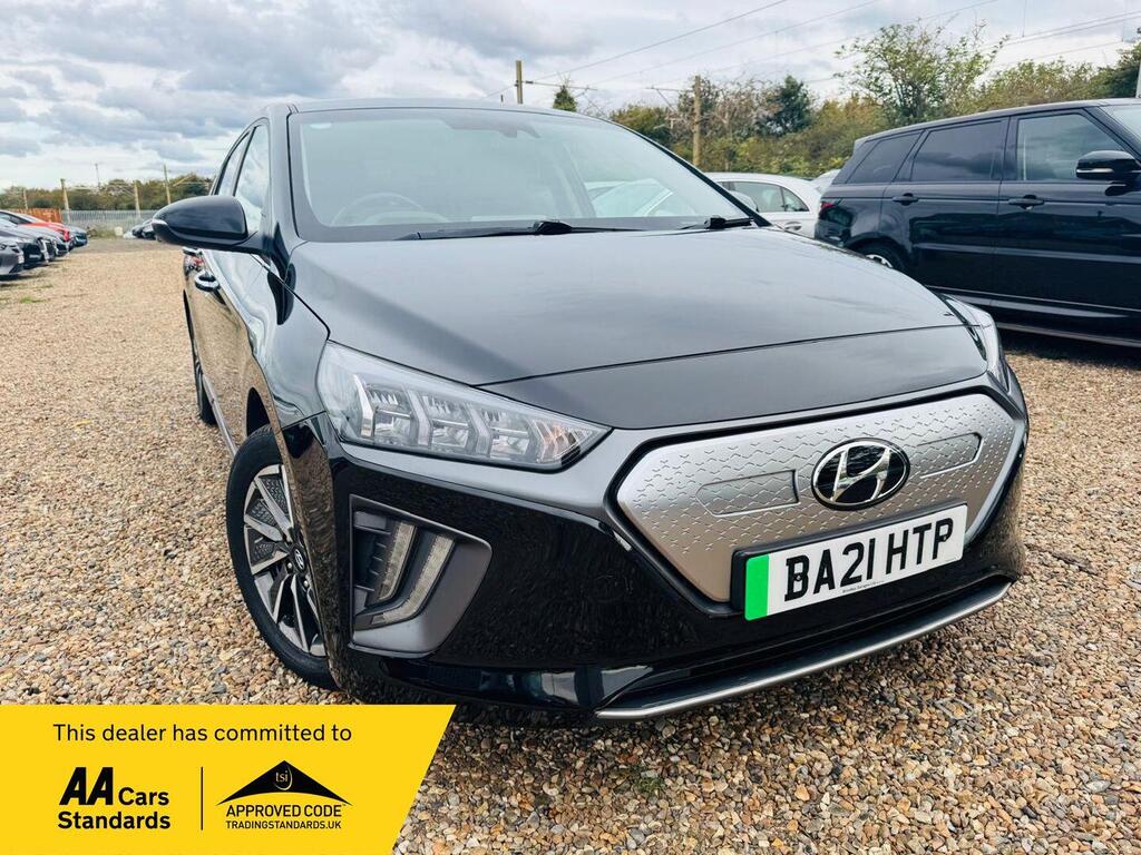 Hyundai IONIQ Hatchback 38.3kWh Premium Auto 5dr